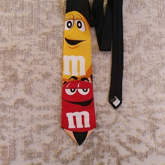 M & M's Brand Candy Tie Black Red Yellow White - Picture 4 of 11